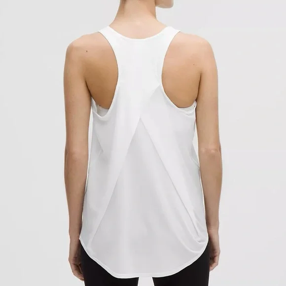 NWT top lululemon - Picture 2 of 2